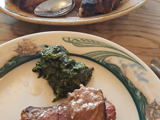  Understanding the Peter Luger Steakhouse Cost: What to Expect for Your Dining Experience